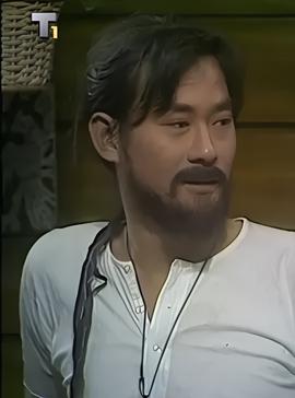 一屋两伙三人行